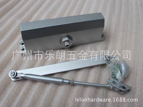 90度定位闭门器哪家好？