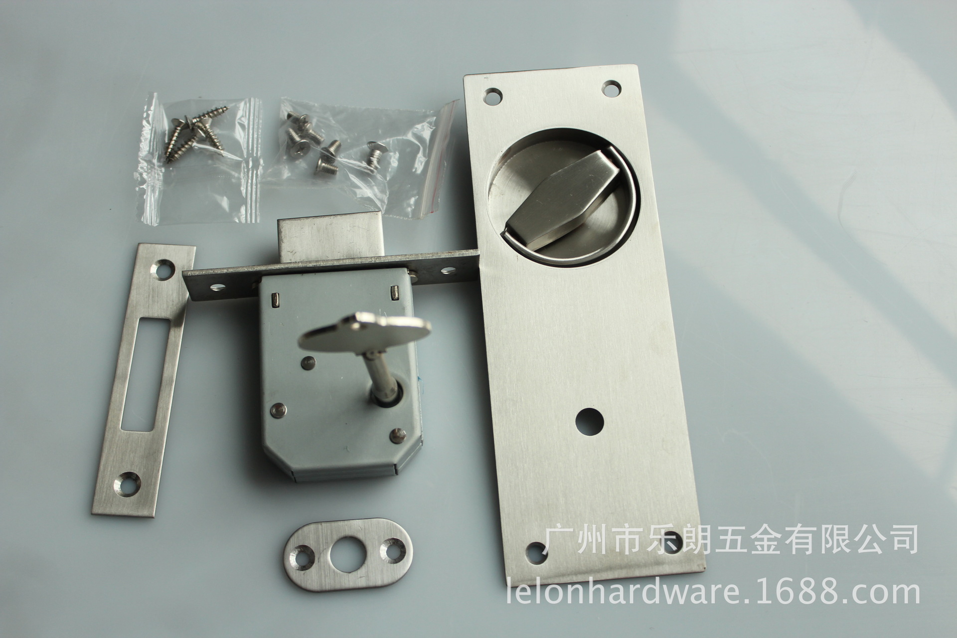 95视频在线观看网站95视频网RDA-34 方形面板(圆孔)