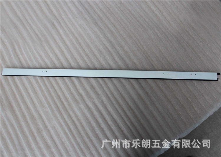 95视频在线观看网站95视频网RDA-31 门底防尘器