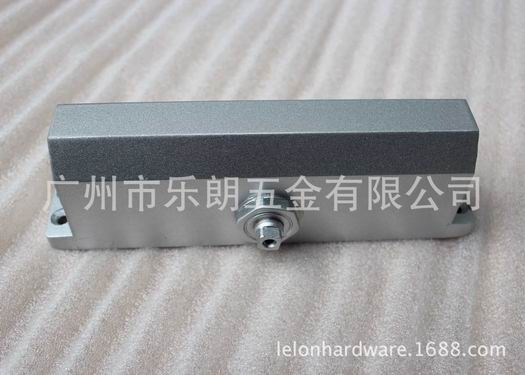 90度定位闭门器哪家好？